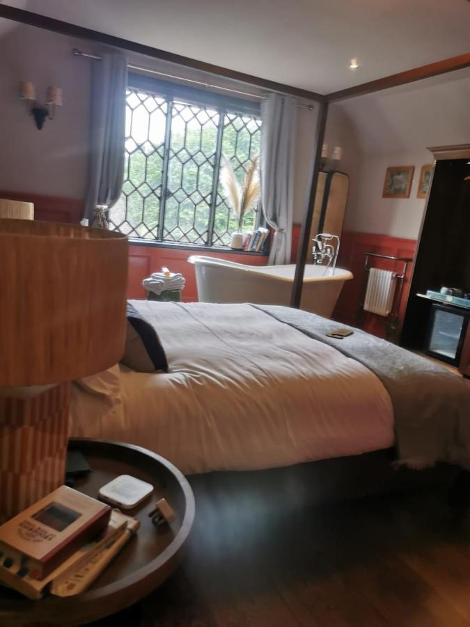 Inn The Peat Spade