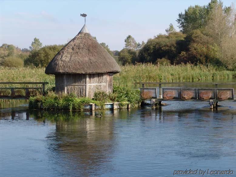 The Peat Spade Stockbridge (Hampshire)